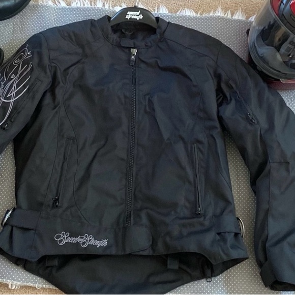 Closing closet make offer New never worn motorcycle jacket - Picture 2 of 4